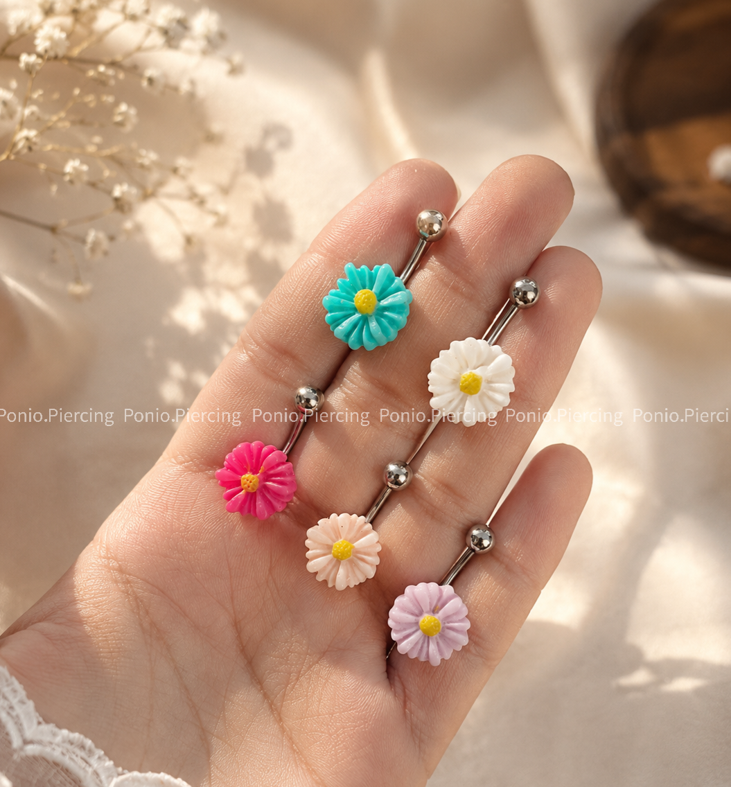 پیرسینگ ناف گل رنگی